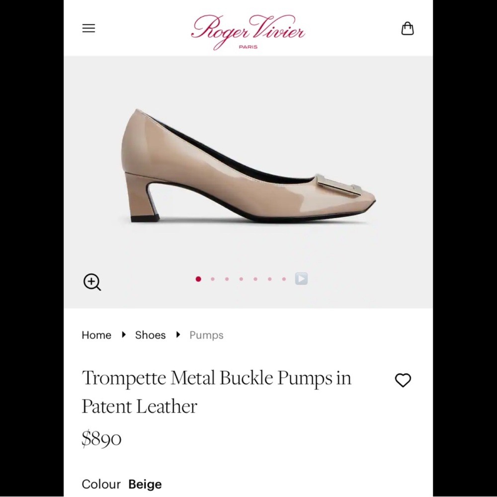 ROGER VIVIER - Paris - Trompette Metal Buckle Pumps in
Patent Leather (Size 37)